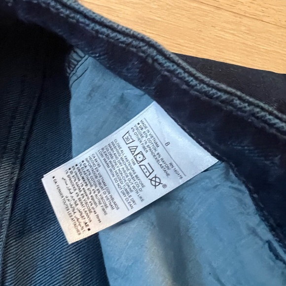 Women’s Old navy rockstar jeans - Size 8 - Picture 3 of 5